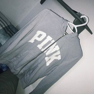 PINK Victoria's Secret Sweaters - VICTORIA’s SECREt PINK SWEATSHIRT PINK Victoria's Secret Sweaters - VICTORIA’s SECREt PINK SWEATSHIRT